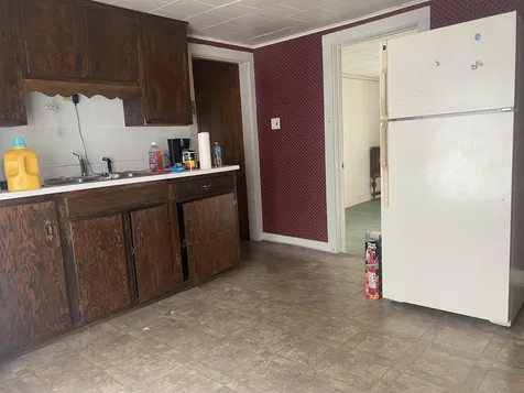 41 Furnace Street Poultney VT 05764