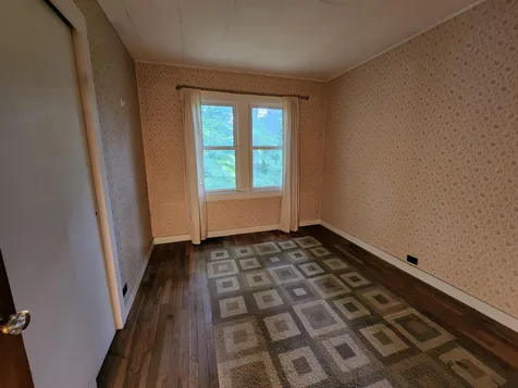 90 Davis Road Springfield VT 05156