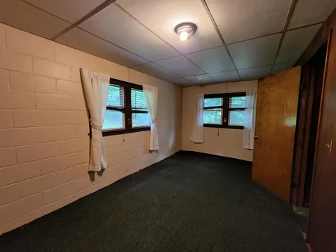 90 Davis Road Springfield VT 05156