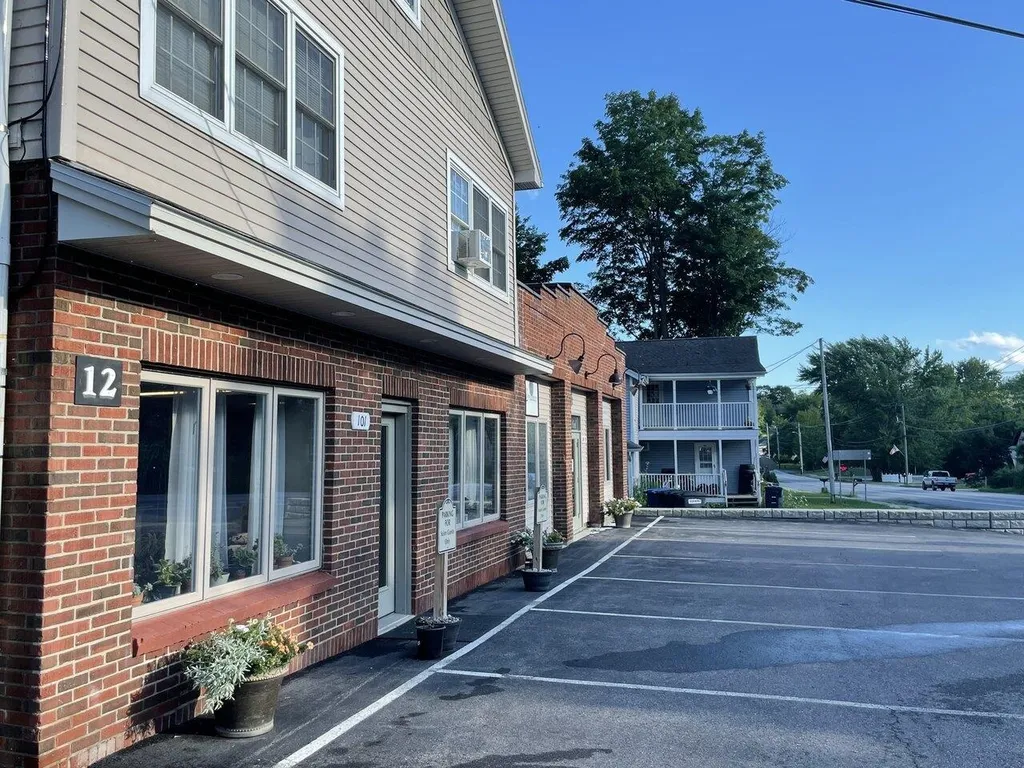 12 River Street Milton VT 05468