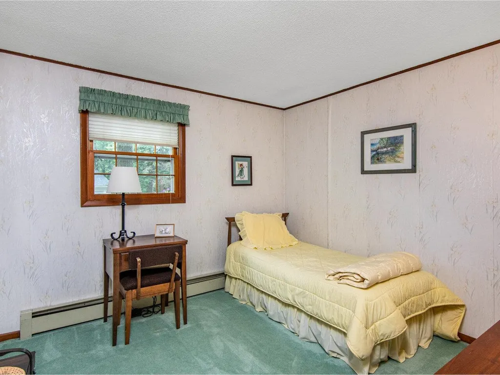 10 Tallwood Lane Burlington VT 05408