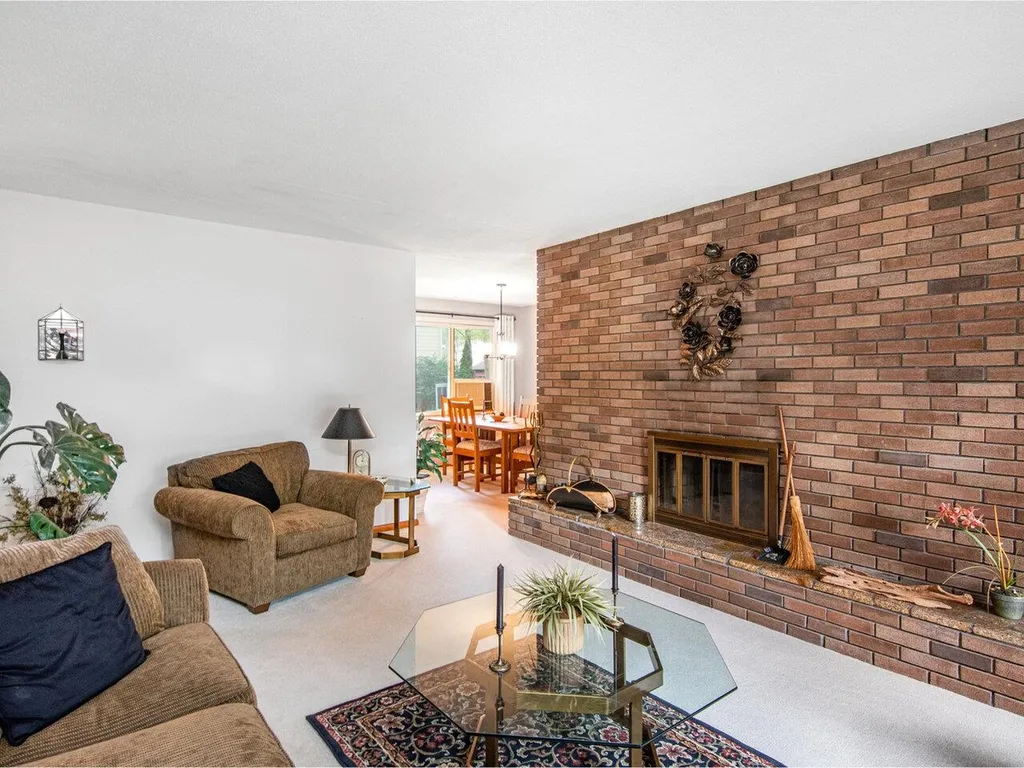10 Tallwood Lane Burlington VT 05408
