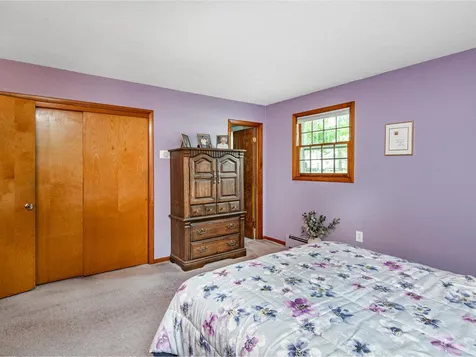10 Tallwood Lane Burlington VT 05408