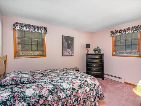 10 Tallwood Lane Burlington VT 05408