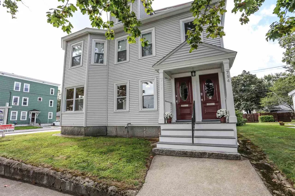 752 Hevey Street Manchester NH 03102