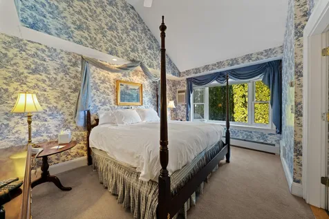 14 Serenity Lane Holderness NH 03245
