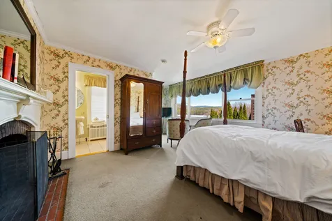 14 Serenity Lane Holderness NH 03245