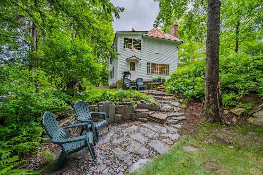 32 Spring Street Northfield VT 05663