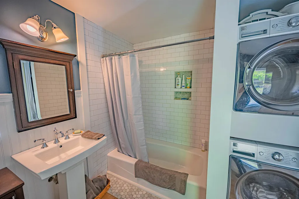 32 Spring Street Northfield VT 05663
