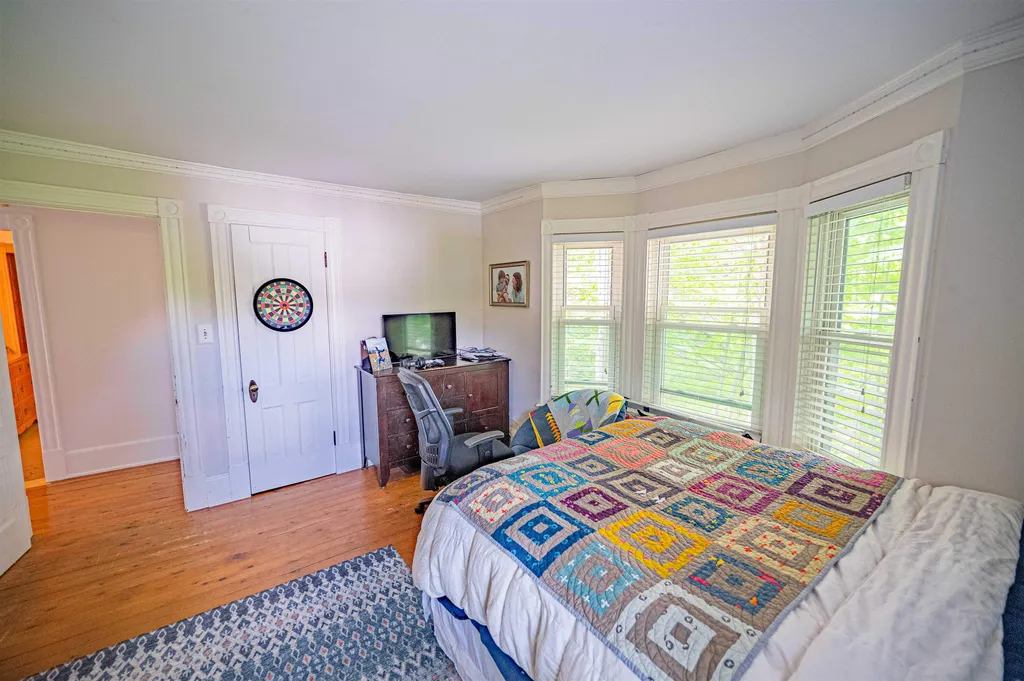 32 Spring Street Northfield VT 05663