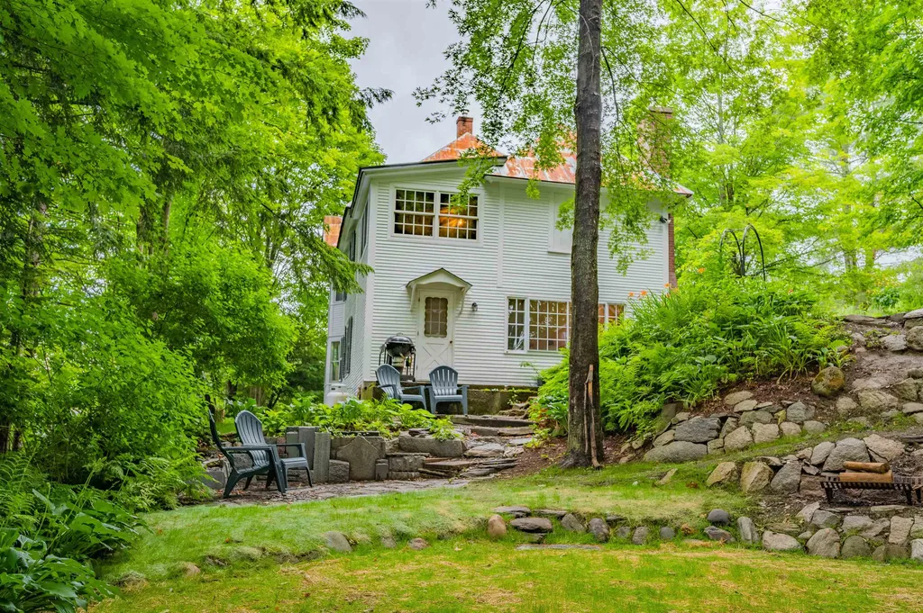 32 Spring Street Northfield VT 05663