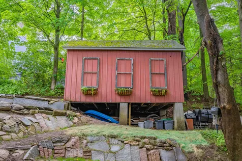 32 Spring Street Northfield VT 05663