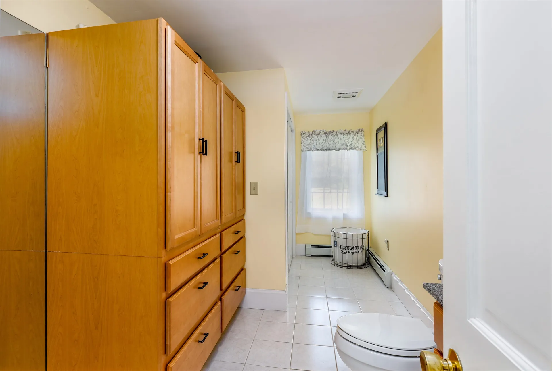 211 Emerson Avenue Hampstead NH 03841