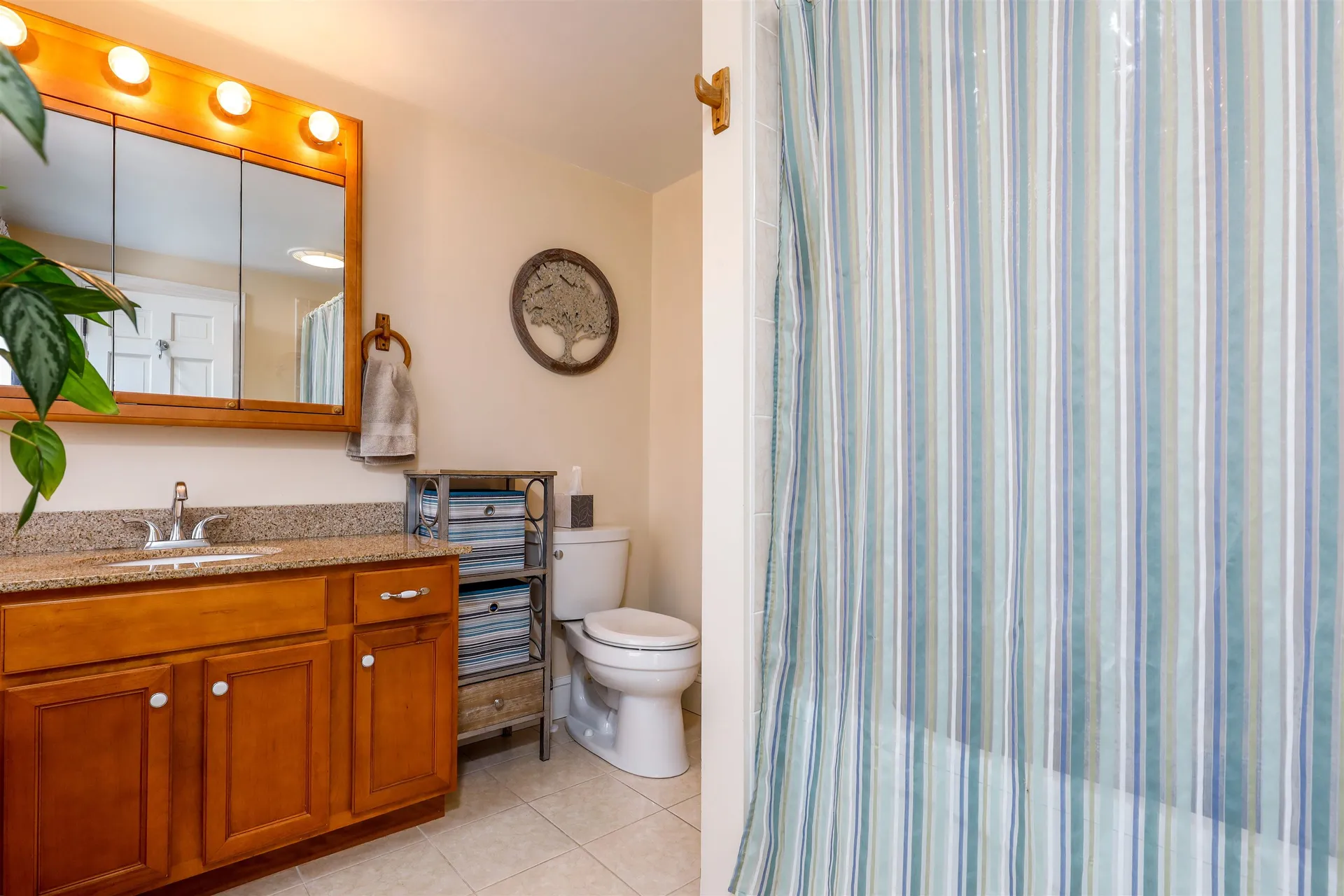 211 Emerson Avenue Hampstead NH 03841