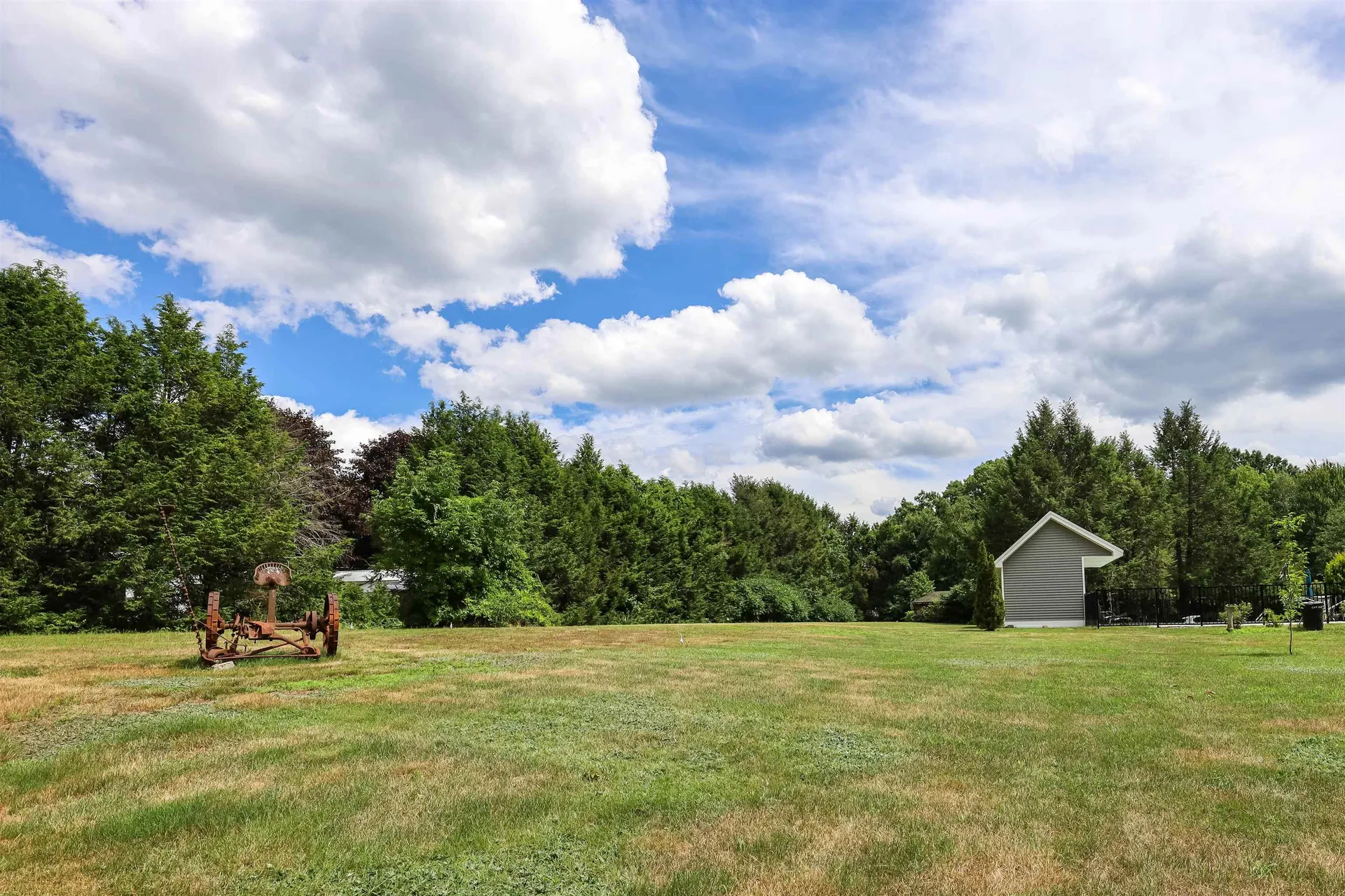 211 Emerson Avenue Hampstead NH 03841