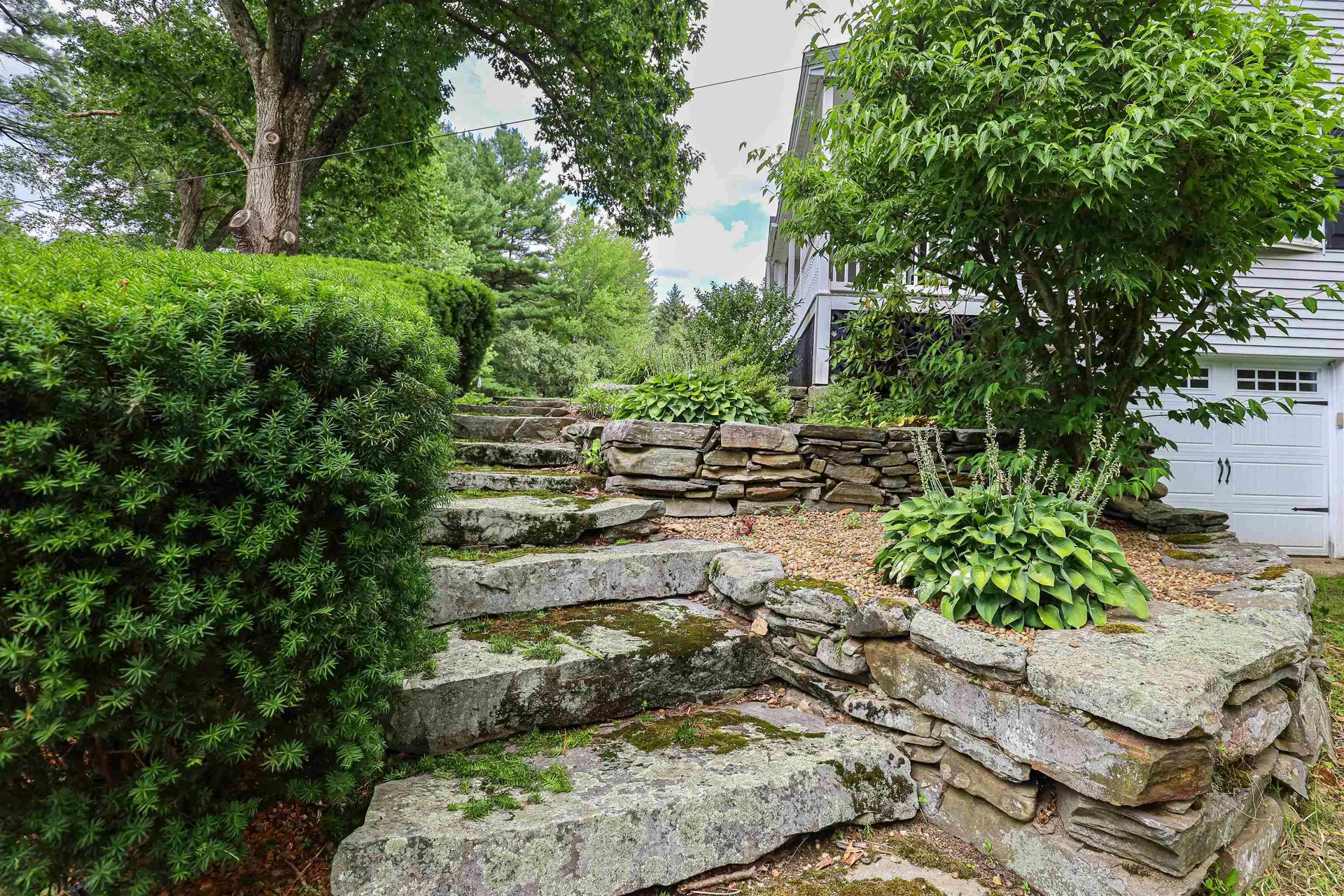 211 Emerson Avenue Hampstead NH 03841