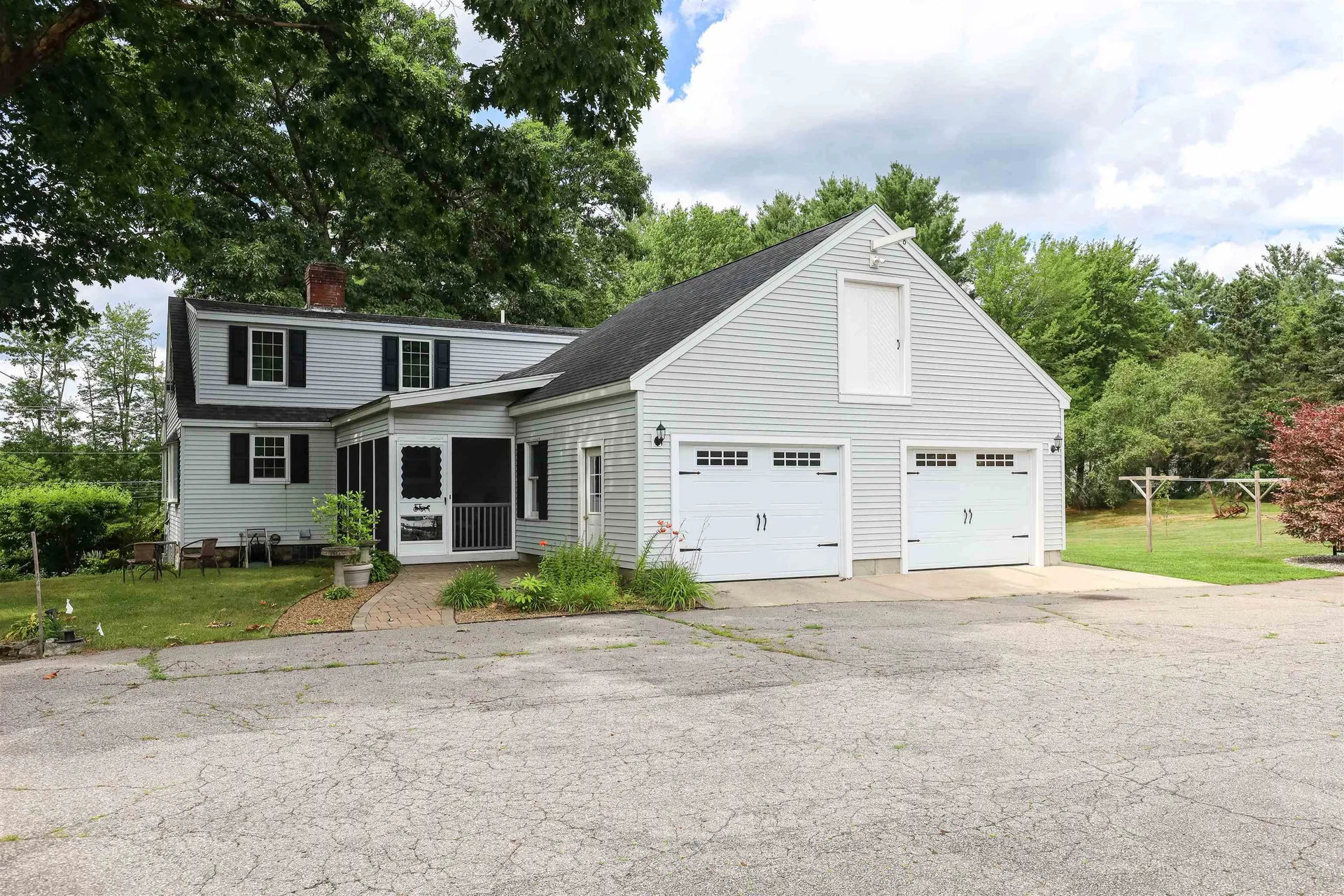 211 Emerson Avenue Hampstead NH 03841