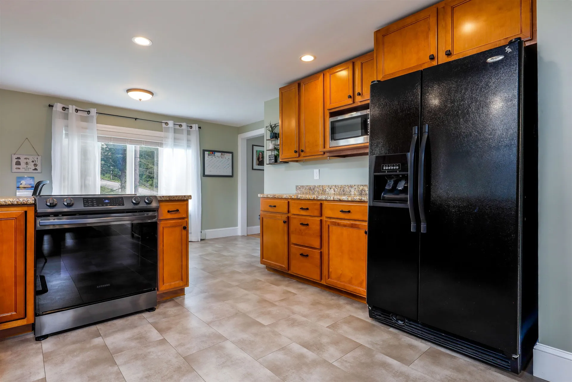 211 Emerson Avenue Hampstead NH 03841