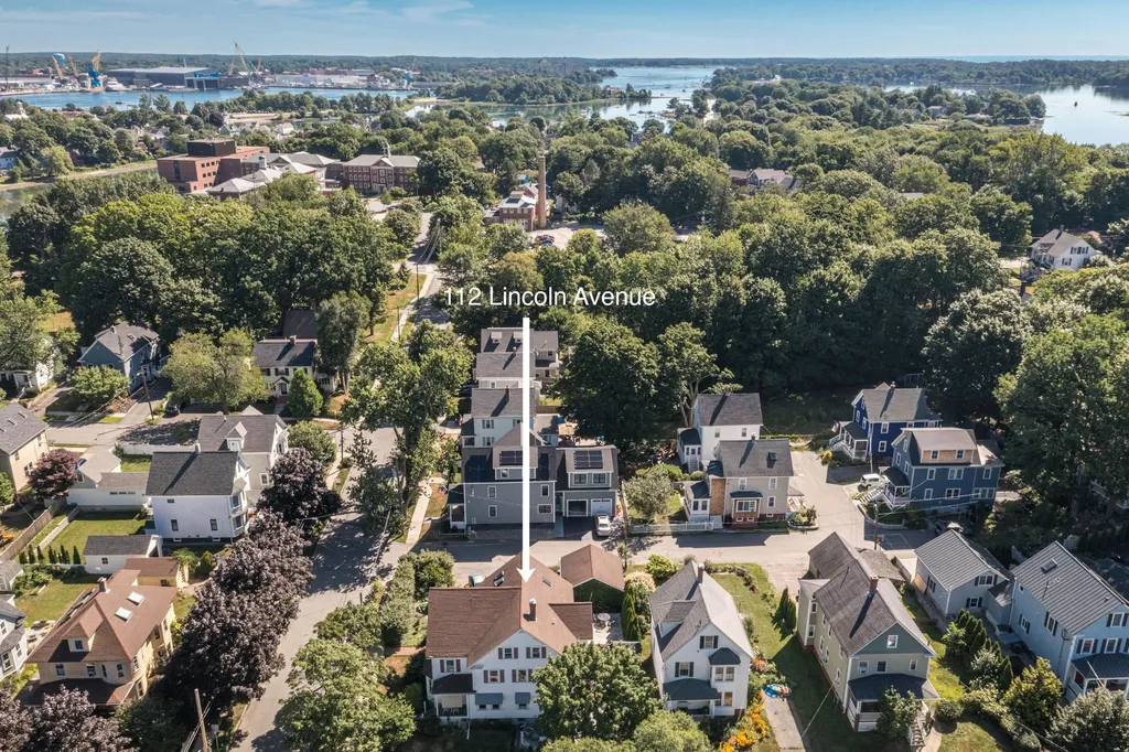 112 Lincoln Avenue Portsmouth NH 03801