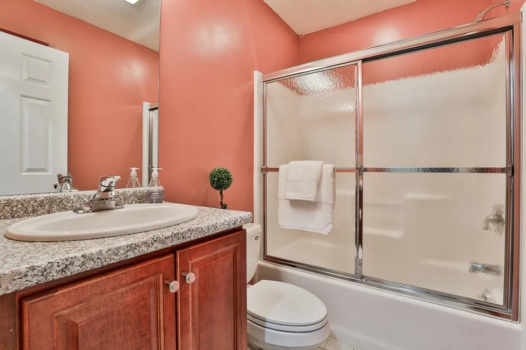47 Saint Andrews Drive Bedford NH 03110