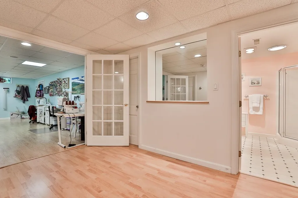 47 Saint Andrews Drive Bedford NH 03110