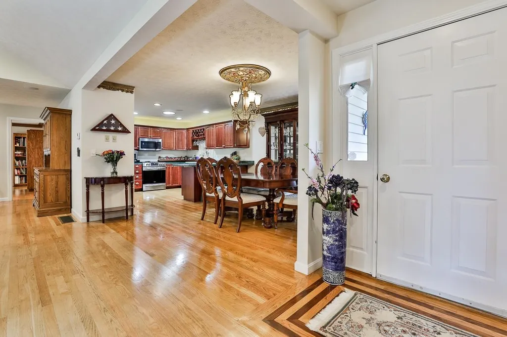 47 Saint Andrews Drive Bedford NH 03110