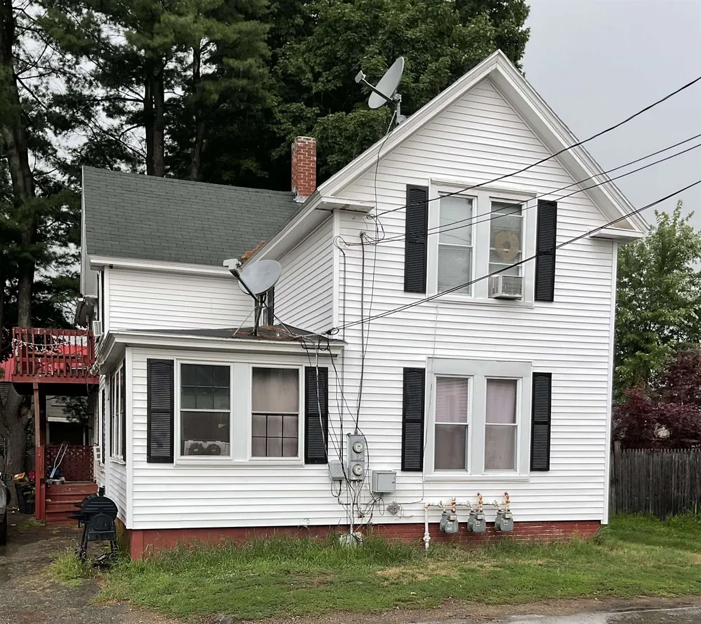 21 Clay Street Laconia NH 03246