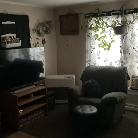 21 Clay Street Laconia NH 03246