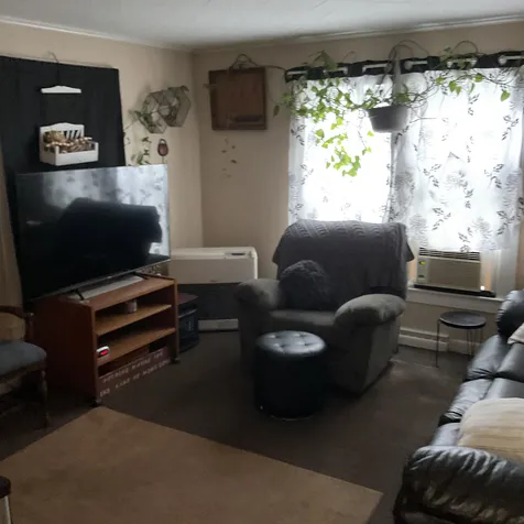 21 Clay Street Laconia NH 03246