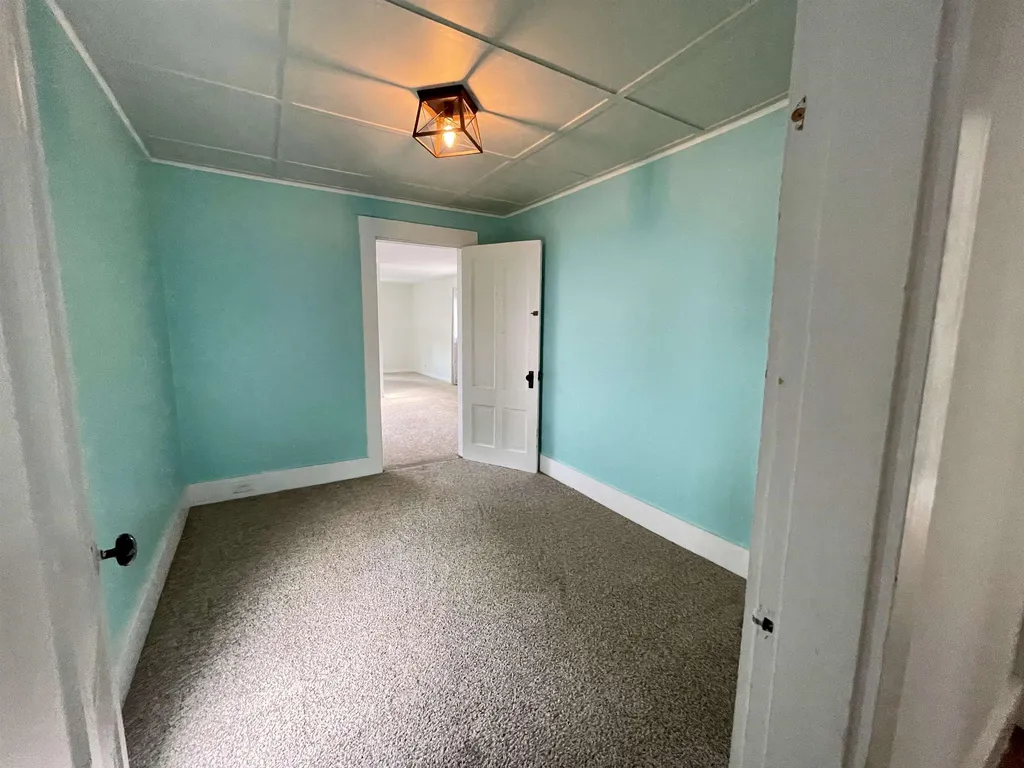111 Wall Street Springfield VT 05156