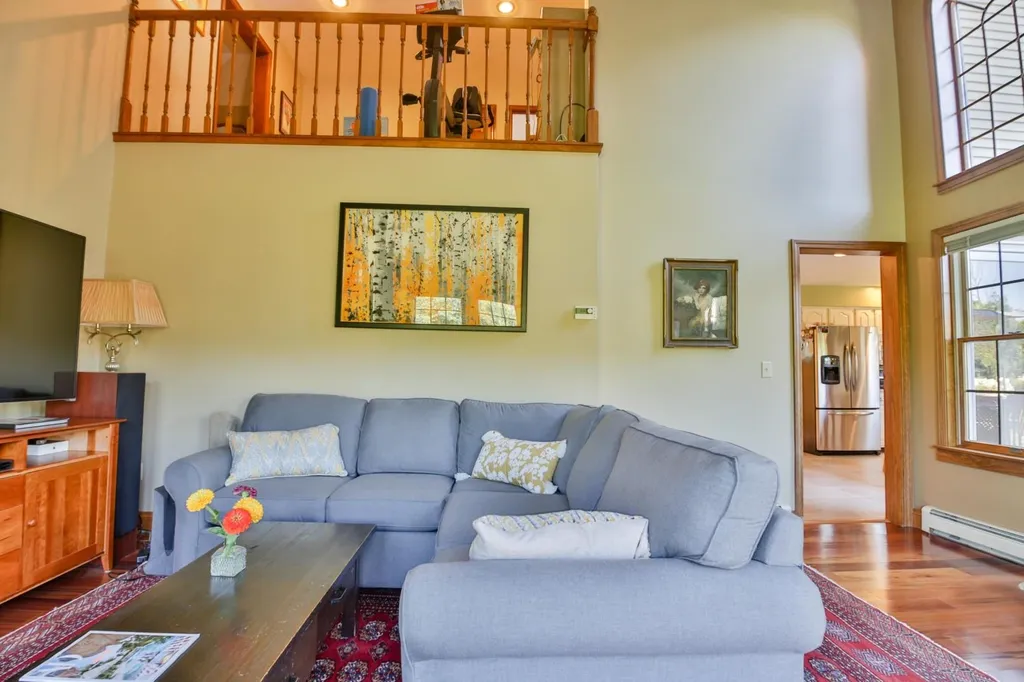 33 Butler Drive South Burlington VT 05403
