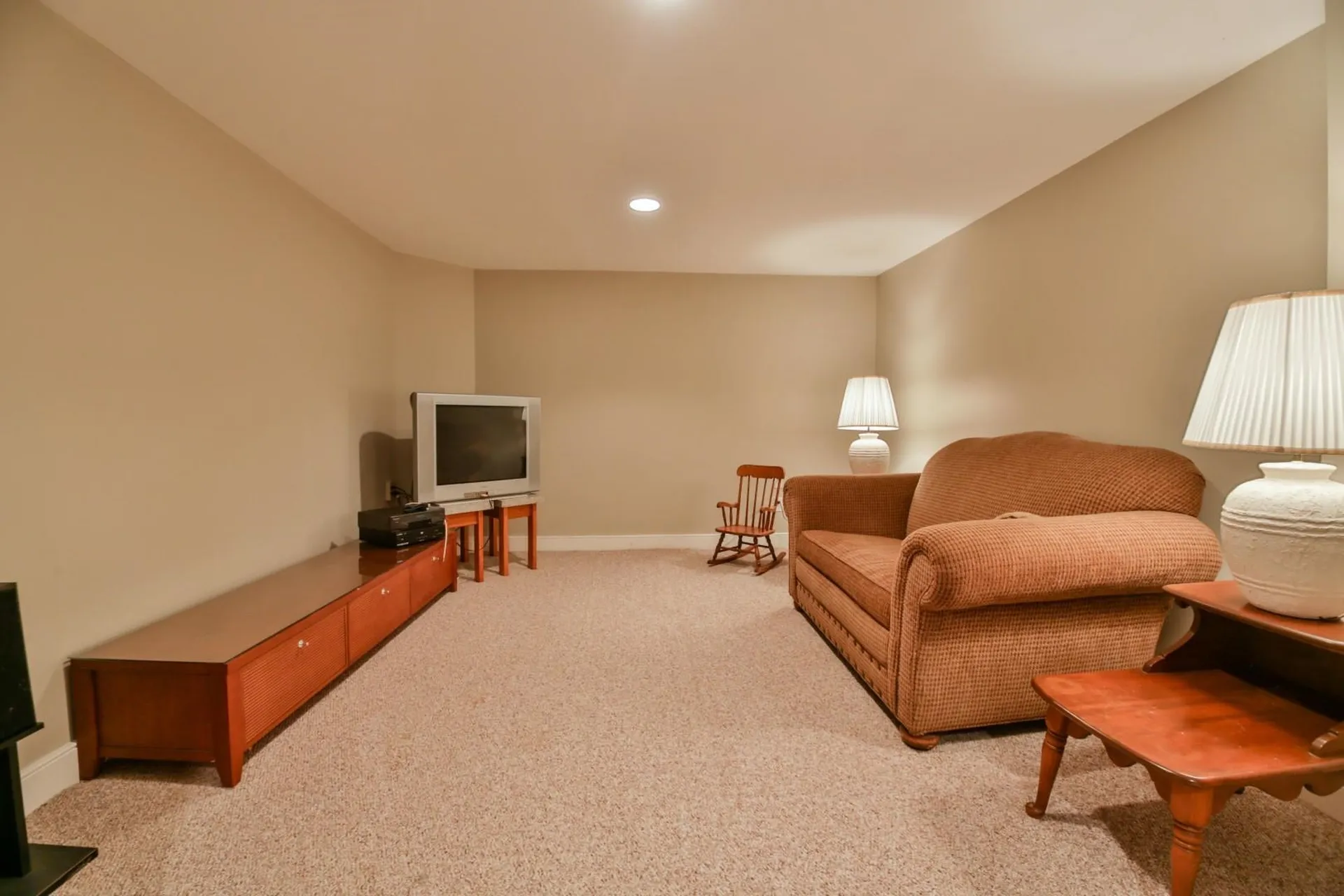 33 Butler Drive South Burlington VT 05403
