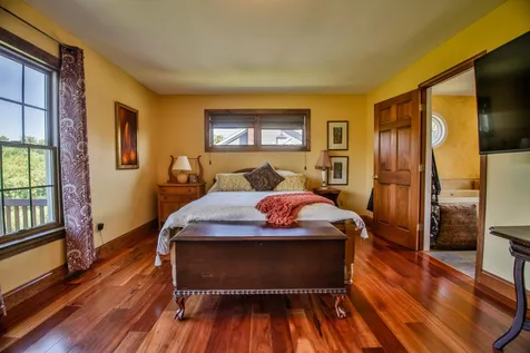 33 Butler Drive South Burlington VT 05403
