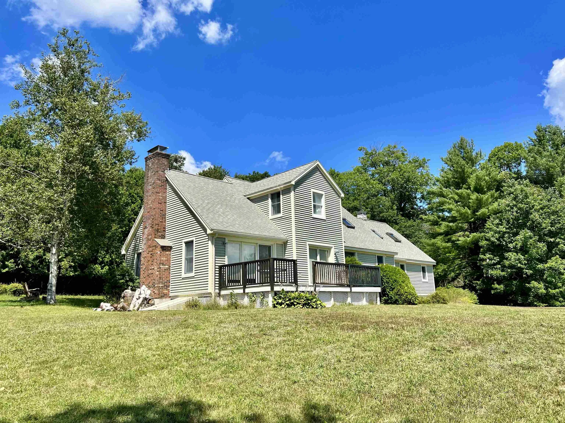 8 Sunset Hill Road Bradford NH 03221