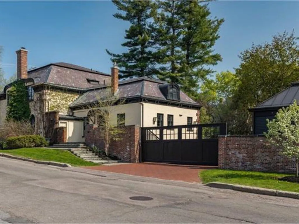 189 Cliff Street Burlington VT 05401