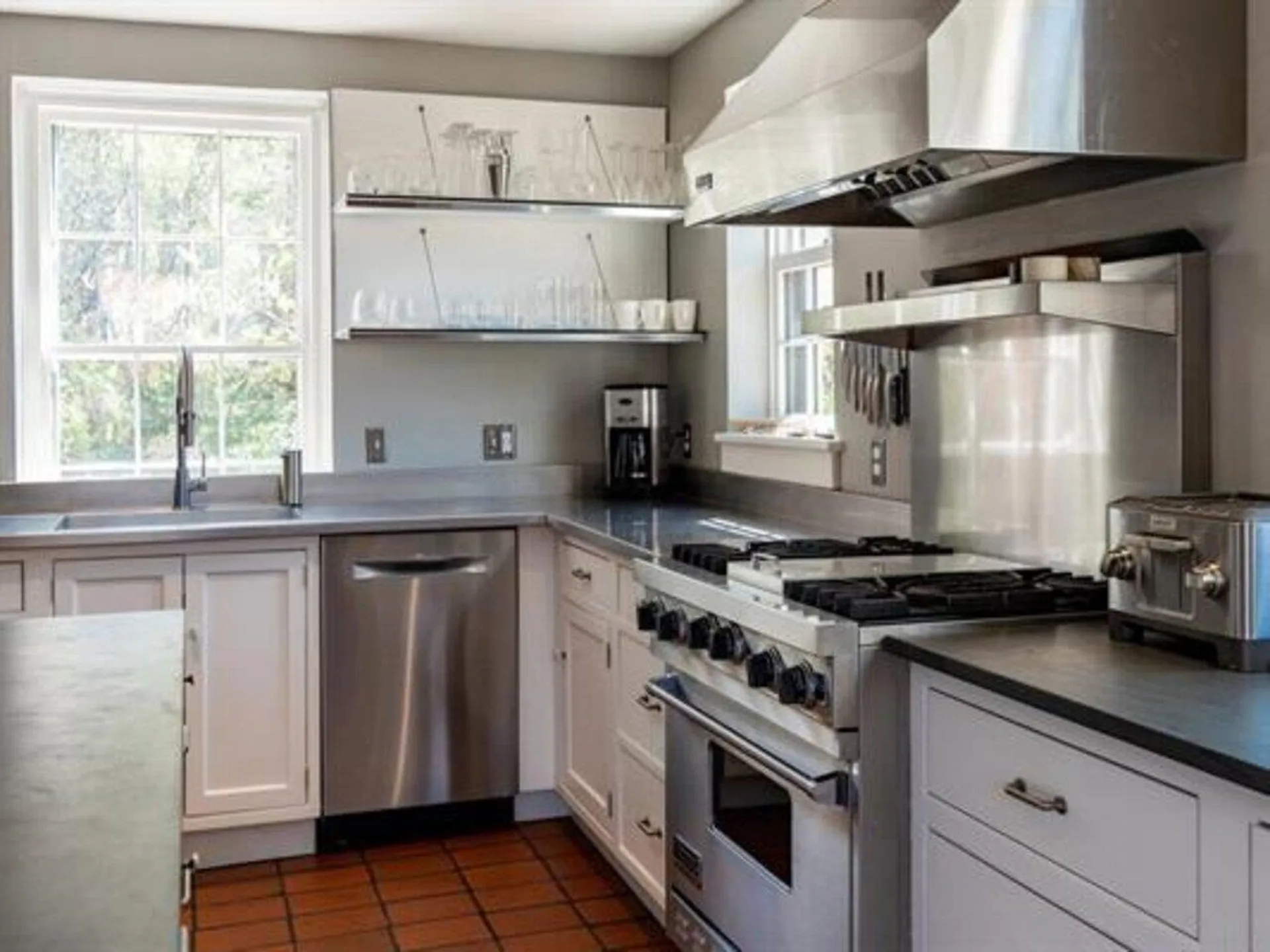 189 Cliff Street Burlington VT 05401