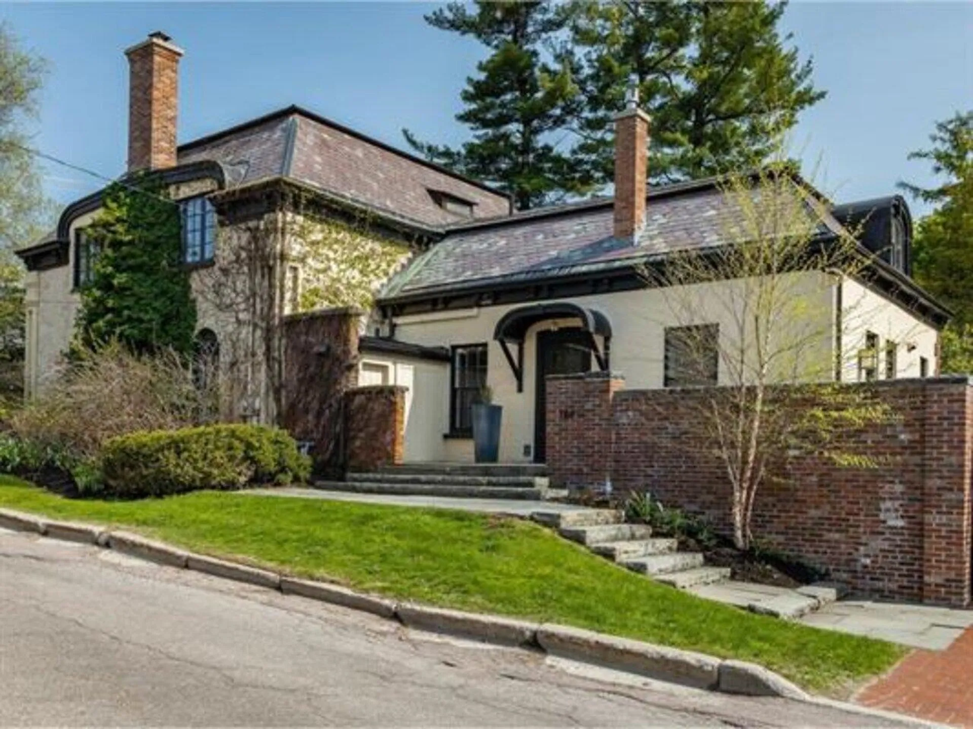 189 Cliff Street Burlington VT 05401