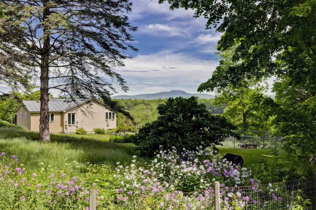 177 Hauger Road Thetford VT 05075