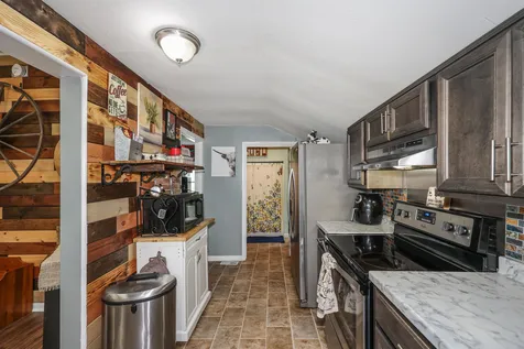 133 River Road Weare NH 03281