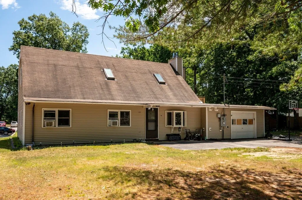 15 Folly Mill Terrace Seabrook NH 03874