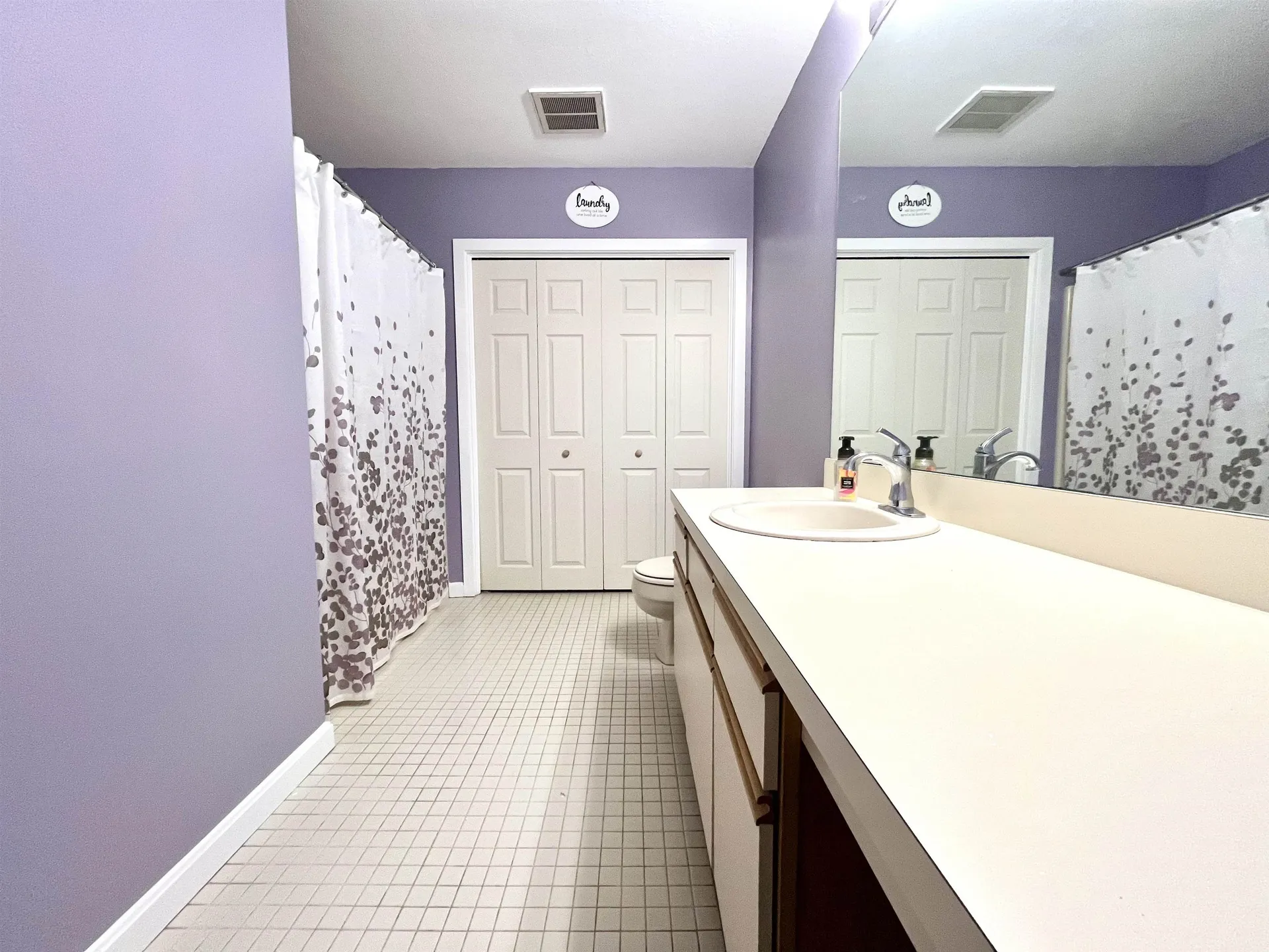 5 Tsienneto Road Derry NH 03038