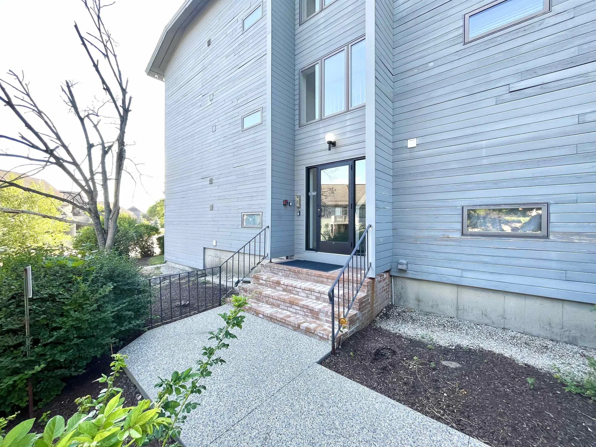 5 Tsienneto Road Derry NH 03038
