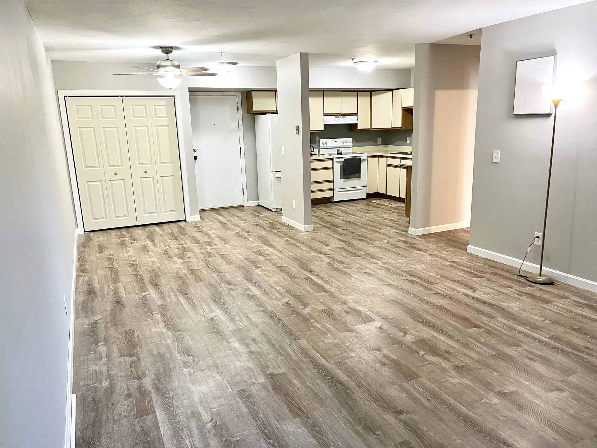 5 Tsienneto Road Derry NH 03038