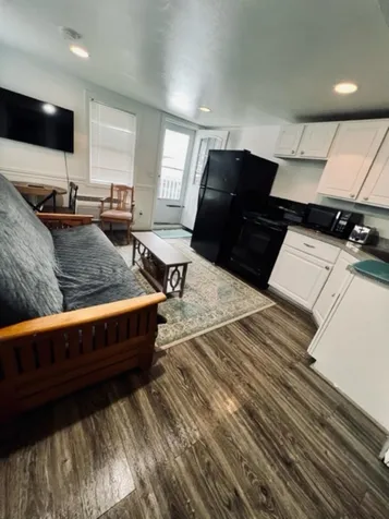 4 Keefe Avenue Hampton NH 03842