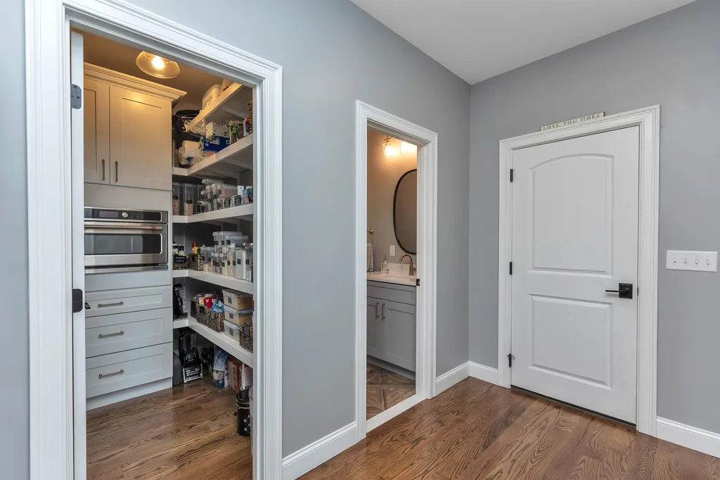 70 Cortland Avenue Weare NH 03281