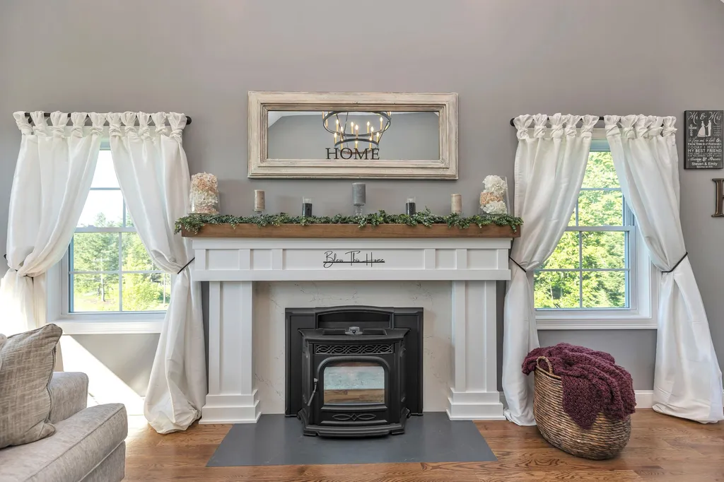70 Cortland Avenue Weare NH 03281