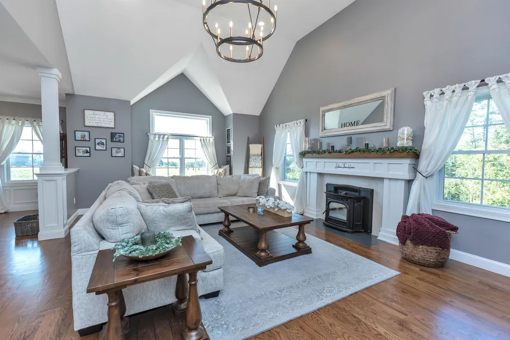 70 Cortland Avenue Weare NH 03281