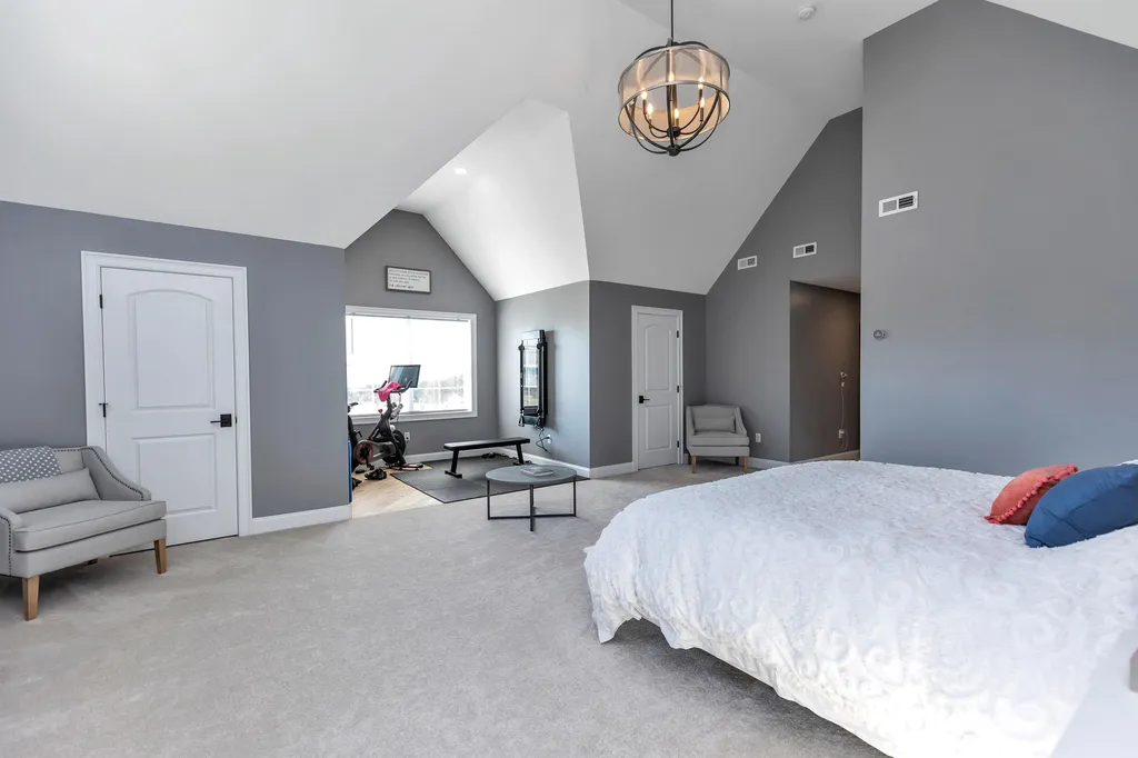 70 Cortland Avenue Weare NH 03281