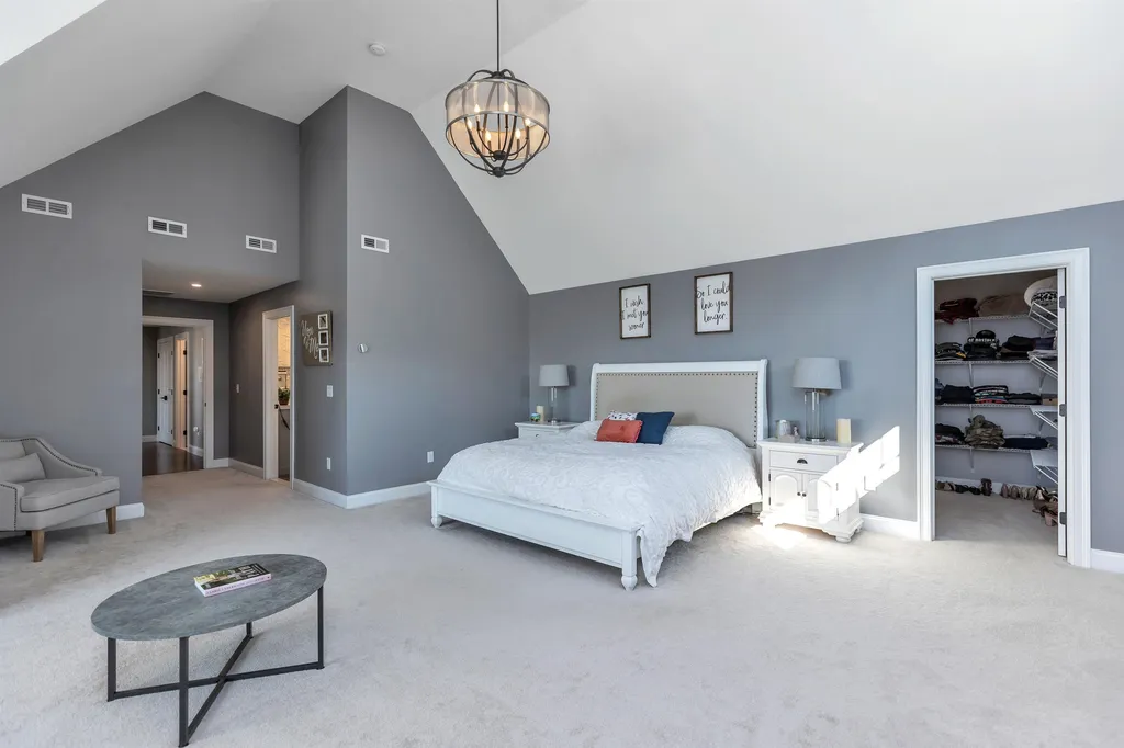 70 Cortland Avenue Weare NH 03281