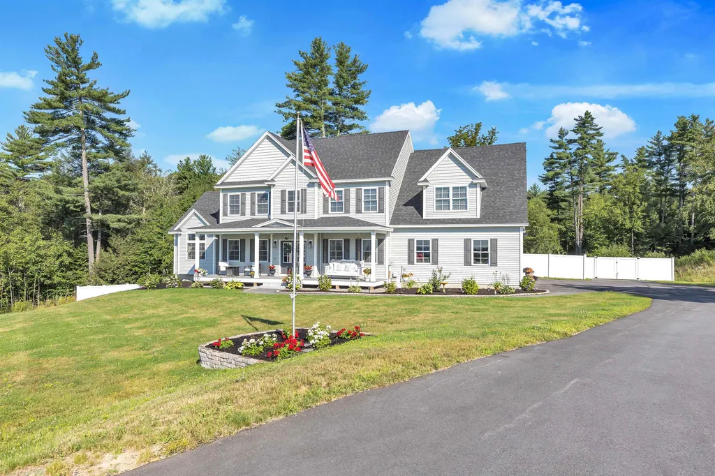 70 Cortland Avenue Weare NH 03281